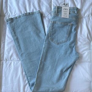 NWT Zara Flare Fit High Rise Jeans